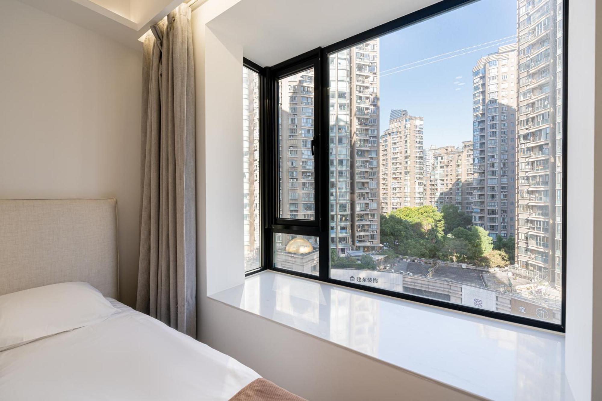 Huili Garden, 3brs High-end Design Apartment Shanghai