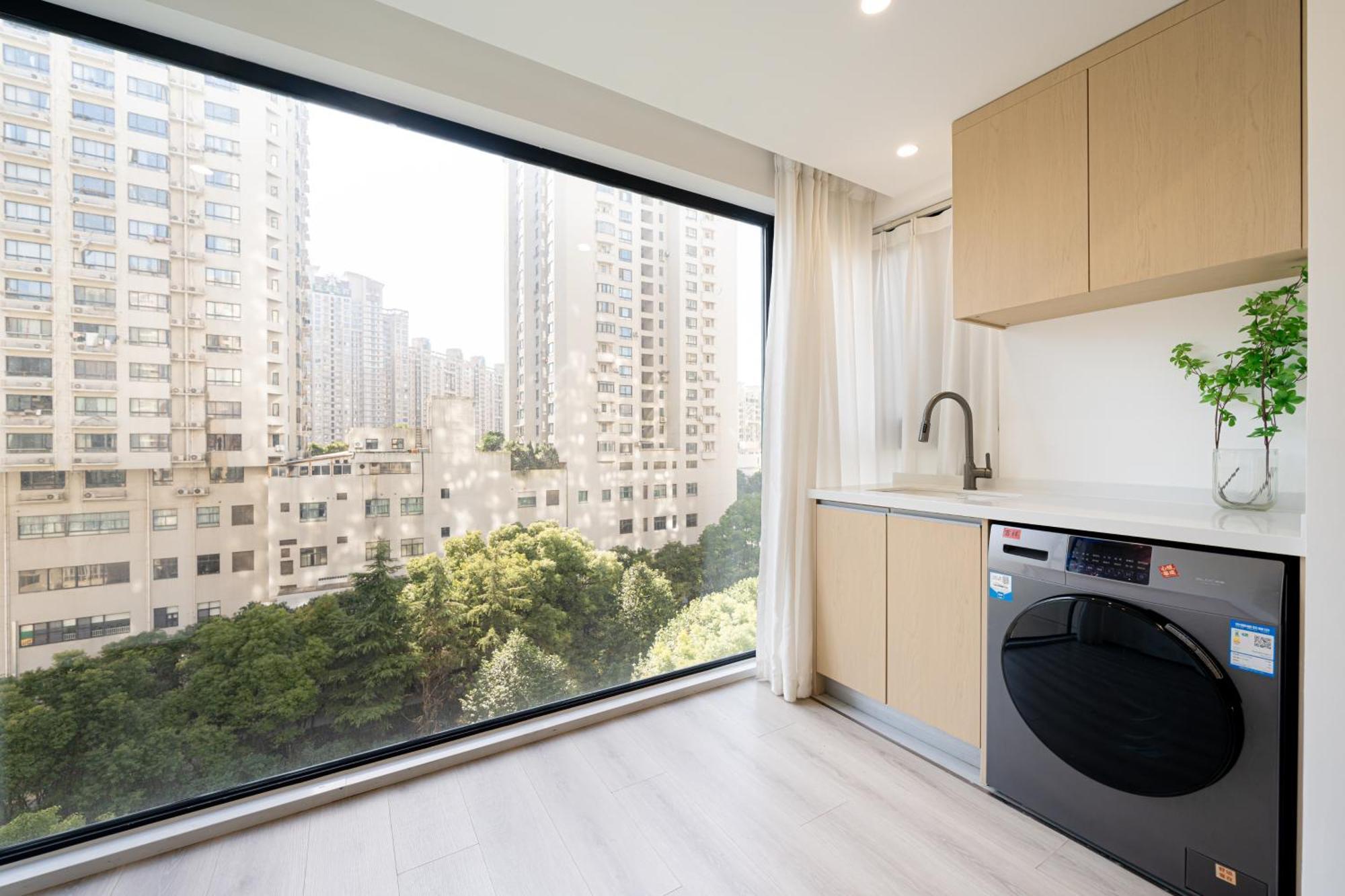 Huili Garden, 3brs High-end Design Apartment Shanghai