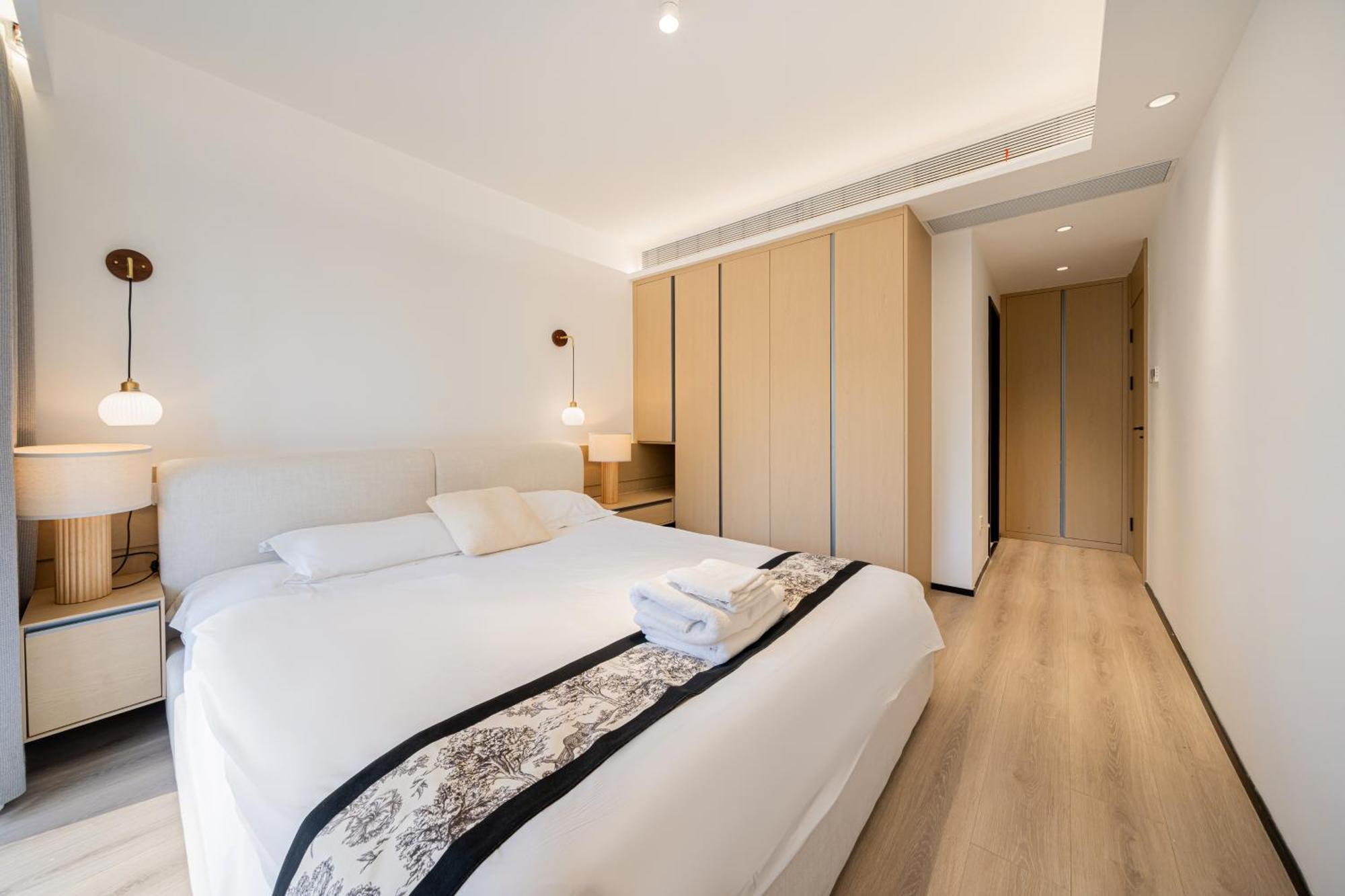 Apartment Huili Garden, 3brs High-end Design Shanghai