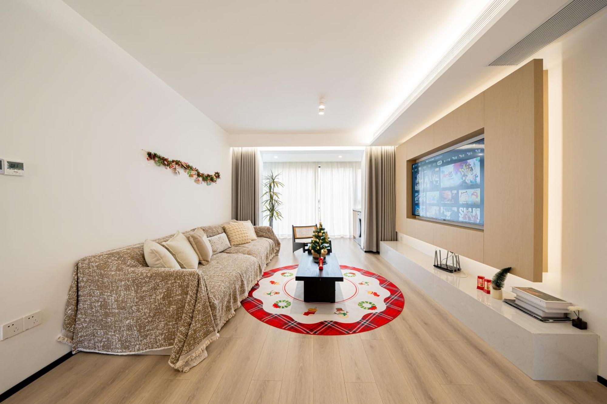 Huili Garden, 3brs High-end Design Apartment *